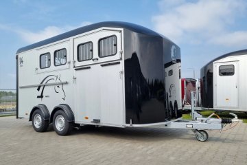 Czterokonna Debon Maxi 4 do przewozu koni