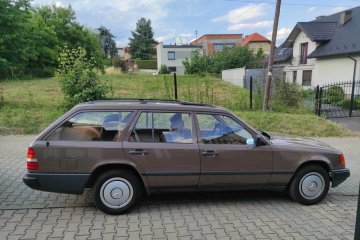 Mercedes 230TE
